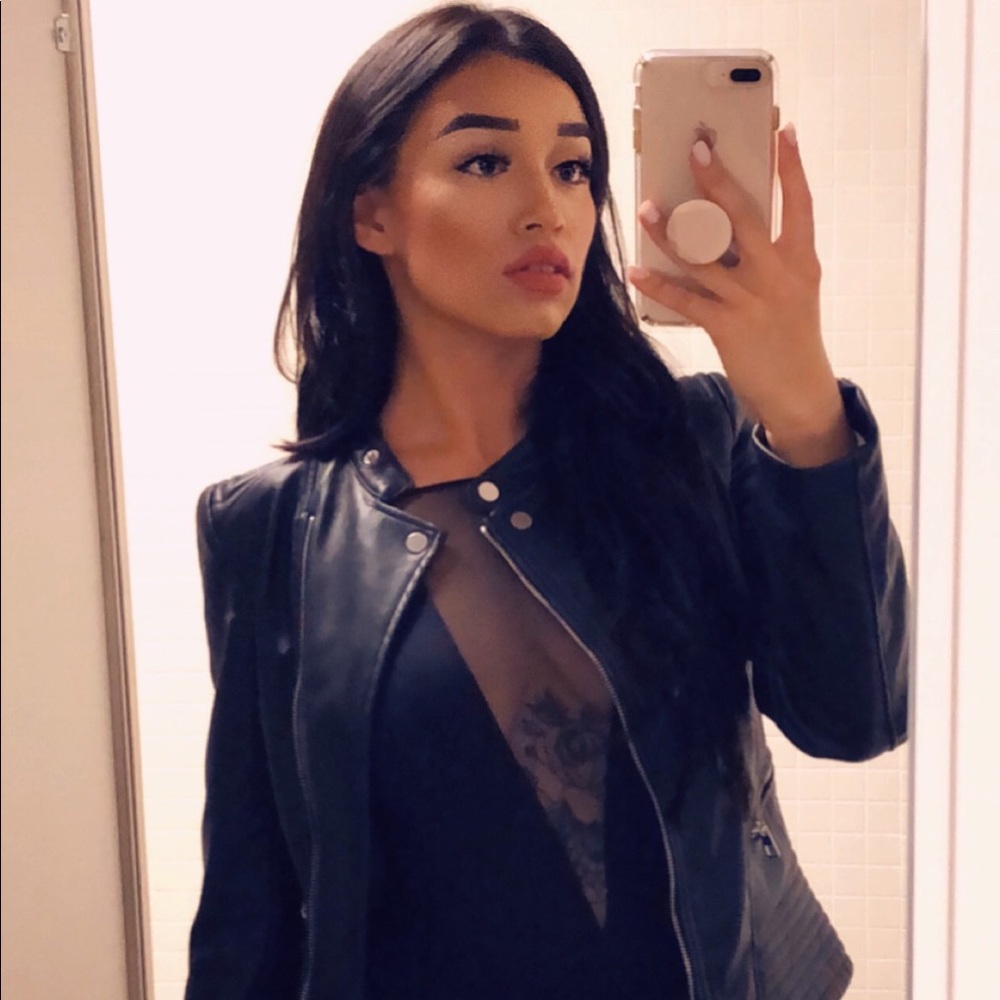 Meet your Posher, Kamille